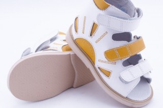 Антиварусная ортопедическая обувь для детей