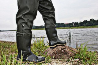 Как выбрать удобную обувь для рыбалки