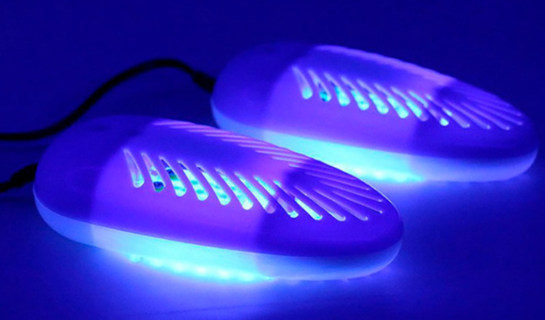 Купить ультрафиолетовые сушилки. Ультрафиолетовая сушилка для обуви VW-1007. Ультрафиолет для обуви. УФ лампа для обуви. Сушилка для ног ультрафиолетовая.