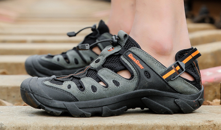 Сандалии для воды